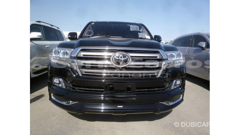 Buy import toyota land cruiser black car in import - dubai in